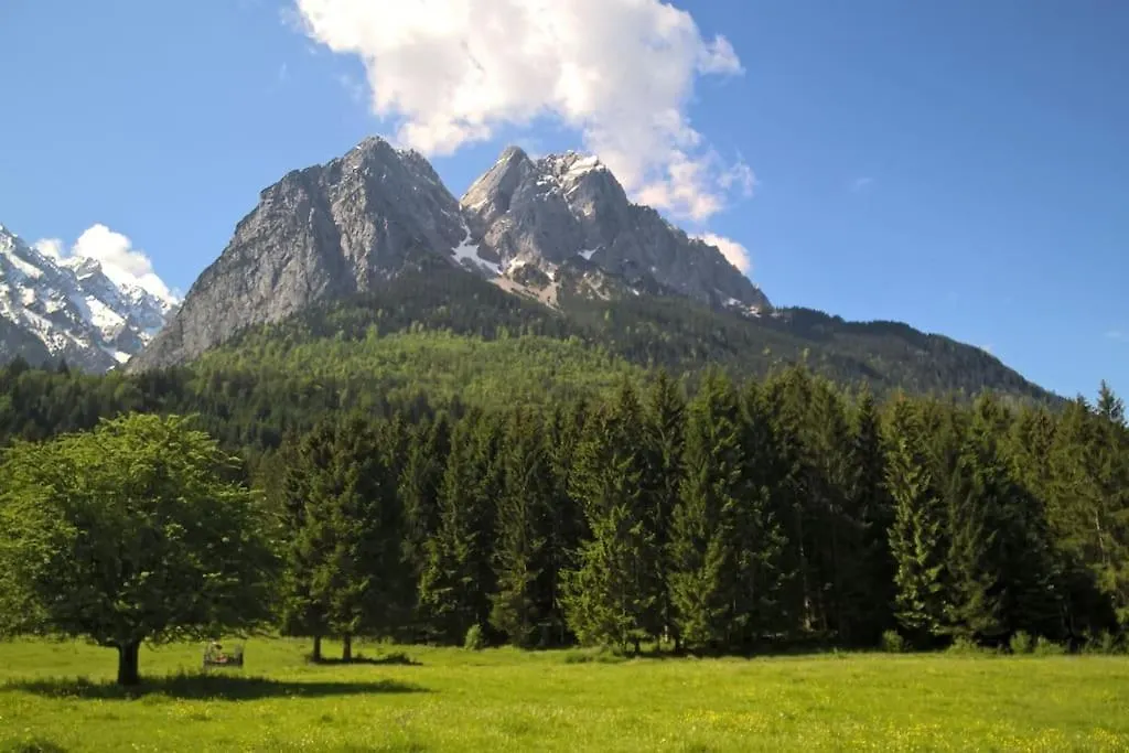 Herberge. 46 Garmisch-Partenkirchen Appartement